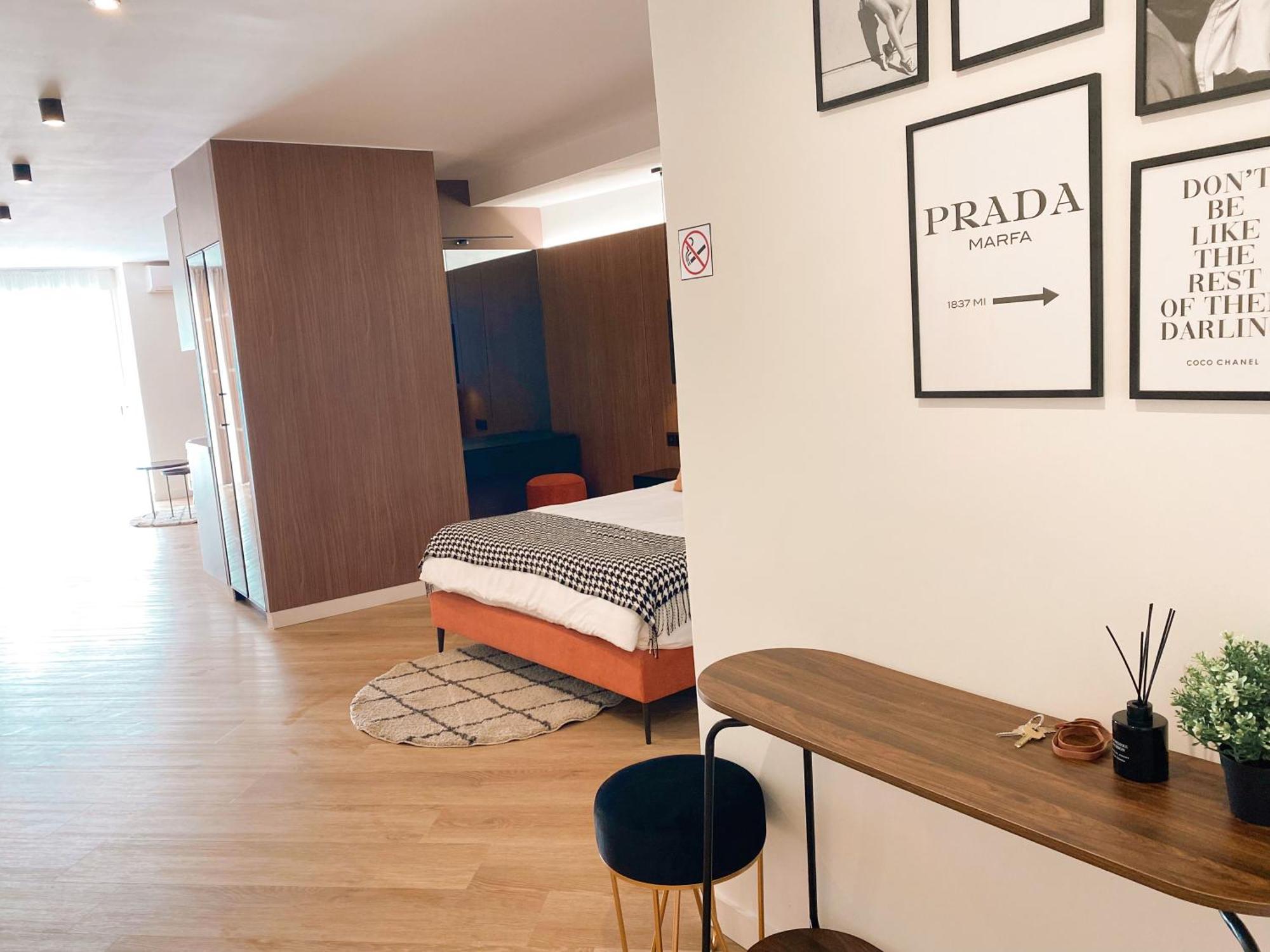Zeus Apartment Torremolinos Extérieur photo